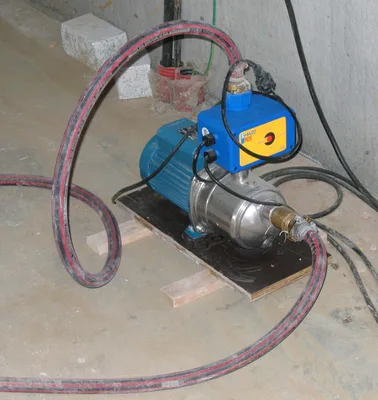Pump cover art